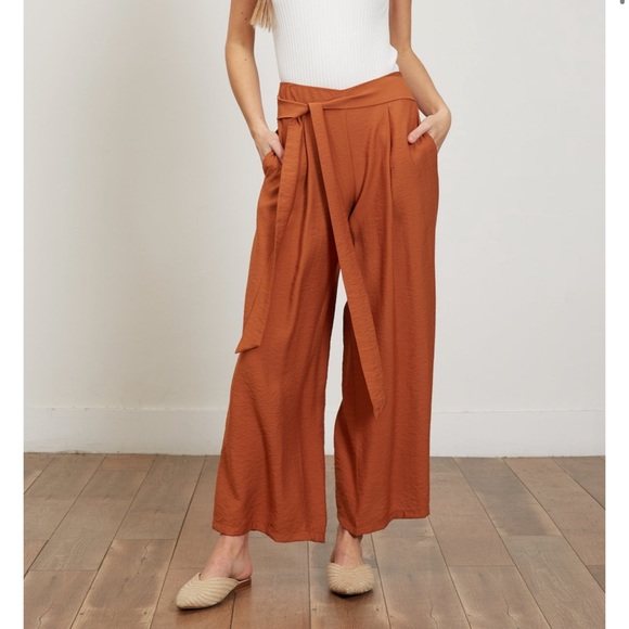 Navy Wide Leg Cropped Pant - Picture 3 of 15